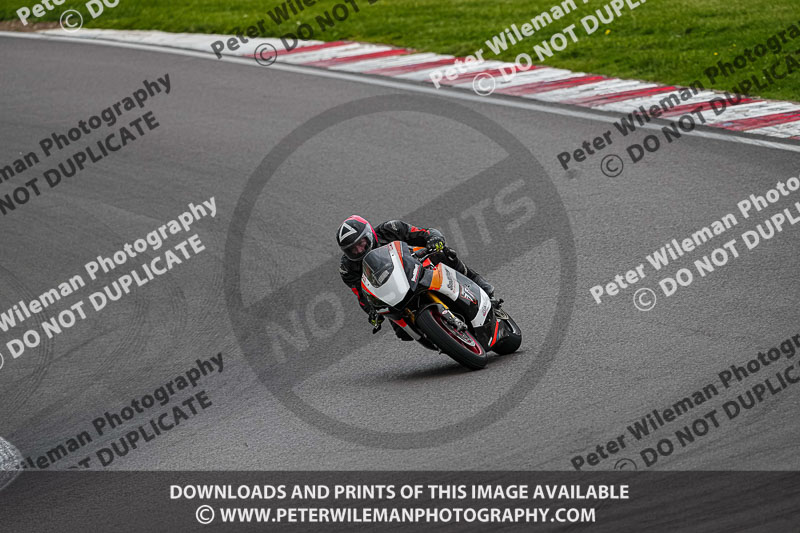 donington no limits trackday;donington park photographs;donington trackday photographs;estoril;event digital images;motorbikes;no limits;no limits trackdays;peter wileman photography;portugal;trackday;trackday digital images;trackday photos